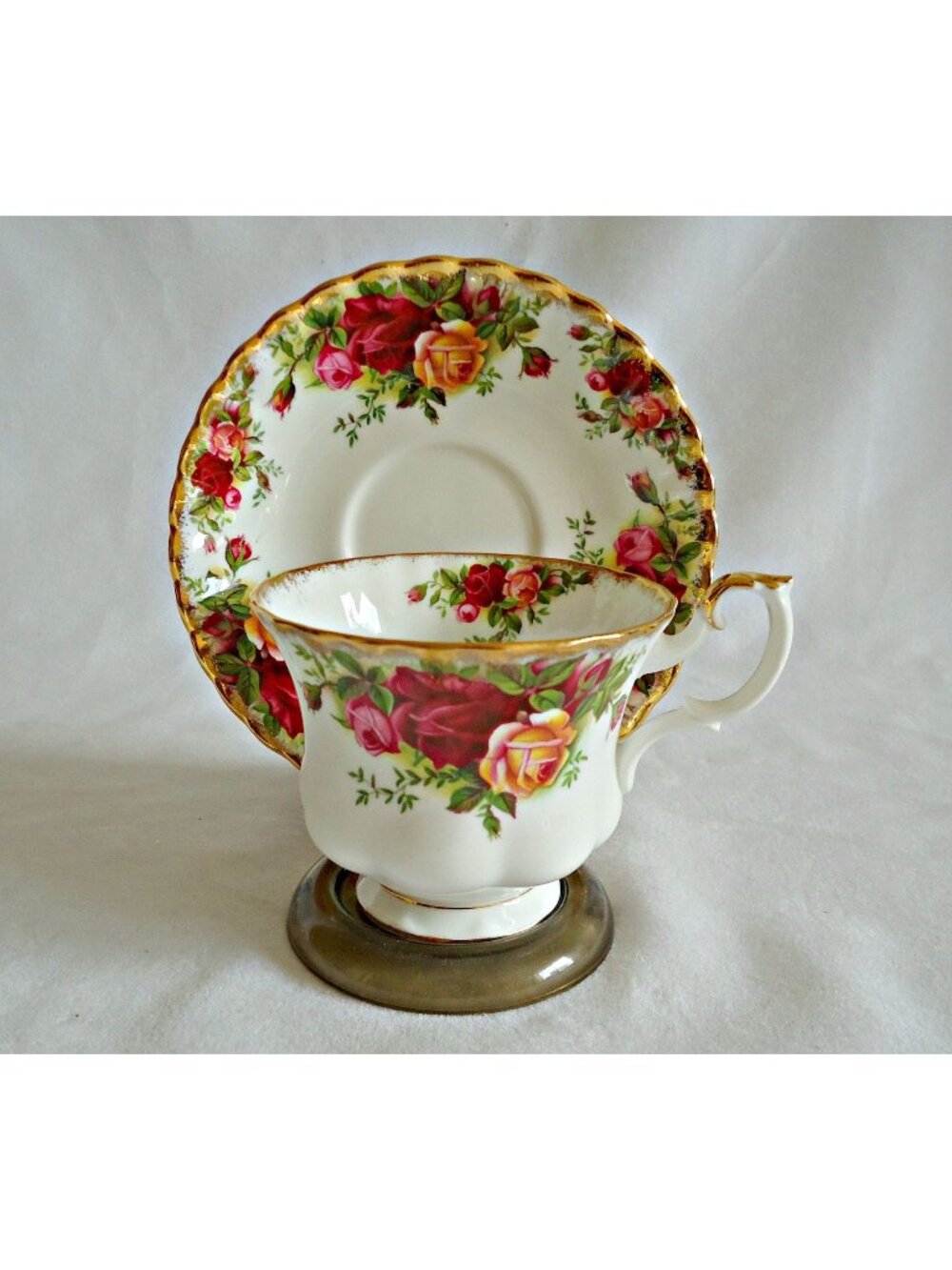 Royal Albert Teacup and Saucer Old Country Roses Vintage Tea Cup